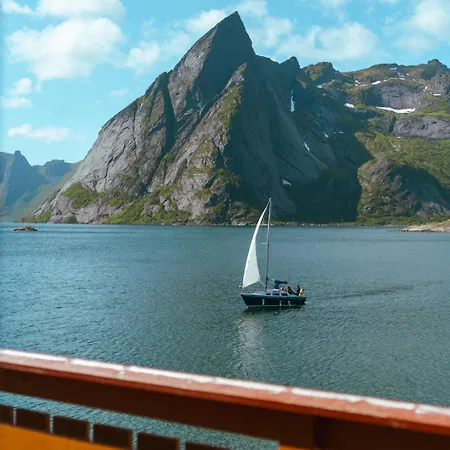 Ferienwohnung Reinefjorden Sjøhus Exterior foto