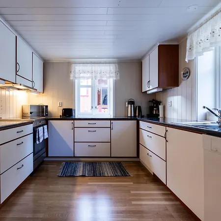 Ferienwohnung Reinefjorden Sjøhus Exterior foto