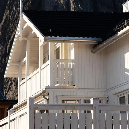 Ferienwohnung Reinefjorden Sjøhus Exterior foto