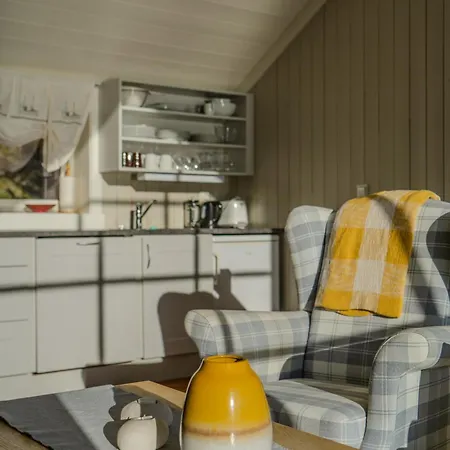 Ferienwohnung Reinefjorden Sjøhus Exterior foto