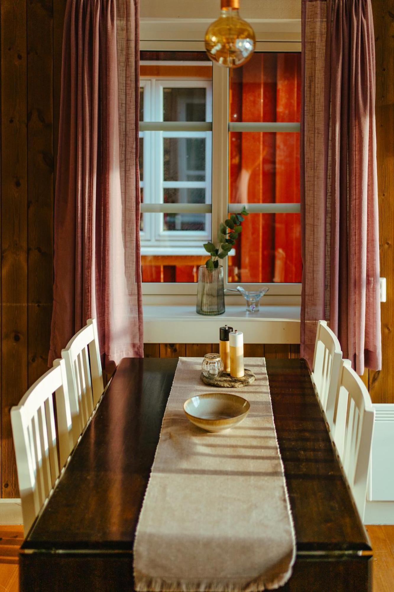 Reinefjorden Sjøhus Apartment