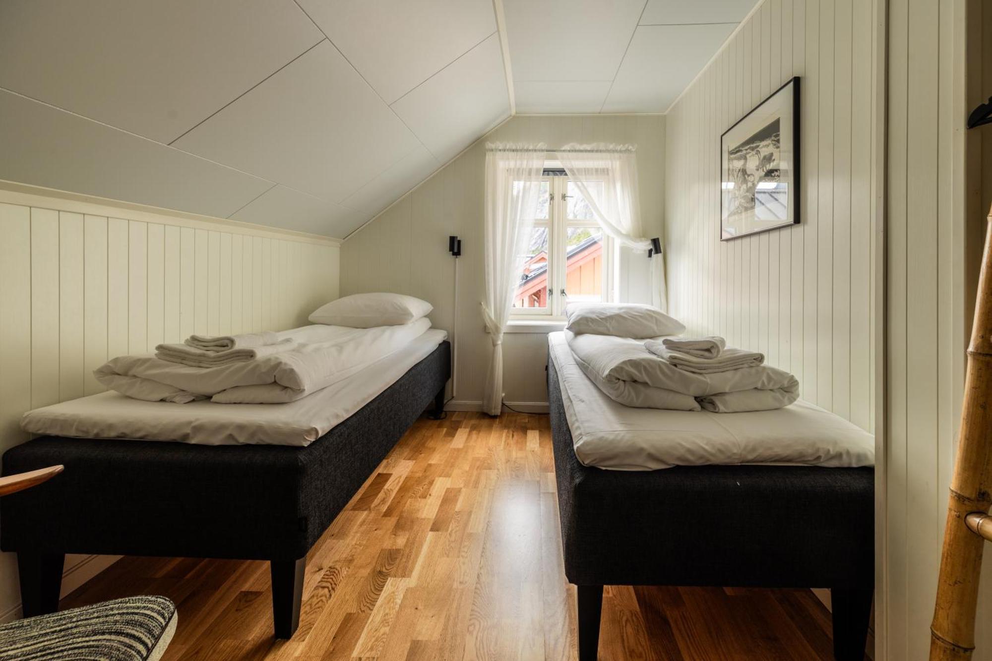 Apartment Reinefjorden Sjøhus